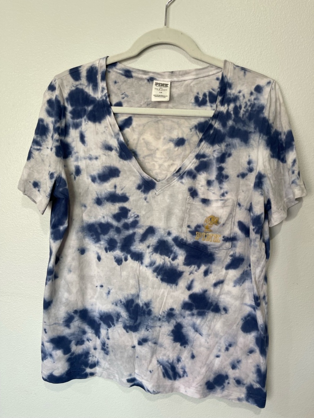 PINK Victoria's Secret FIU Blue and White Tie-Dye V-Neck Pocket Tee